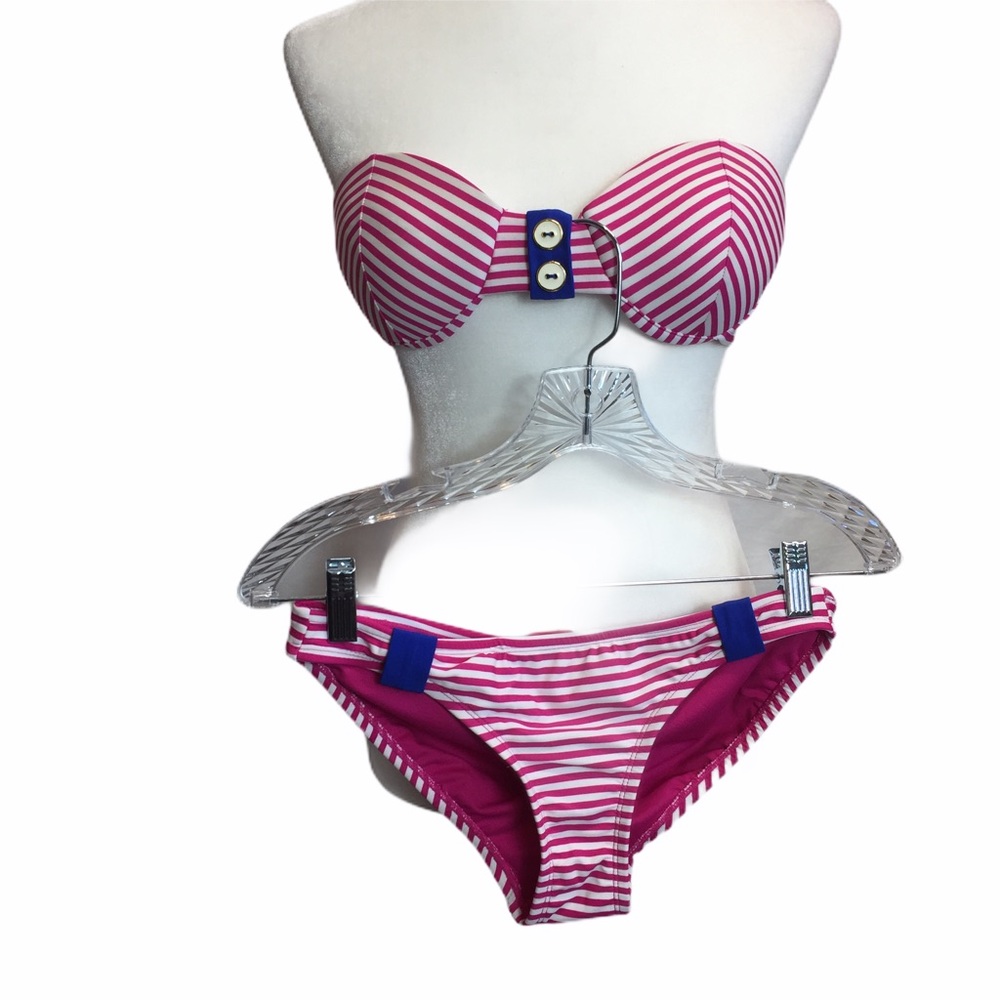 🐞Xhileration 2 piece Bikini Set NWT Size Medium